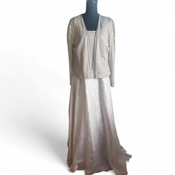 Cache Dresses & Skirts - Cachet gorgeous evening gown with mesh like top and jacket Size 16
